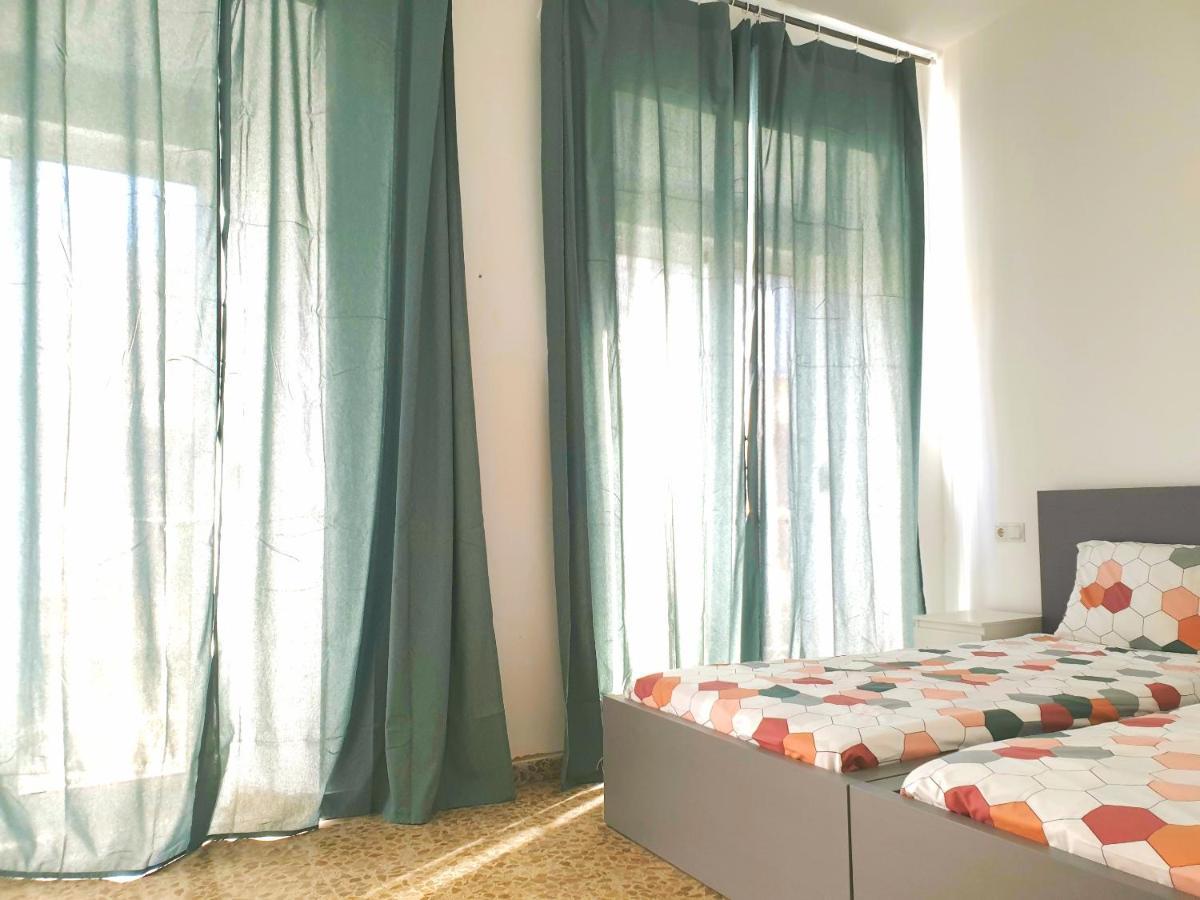 Ferienwohnung Sunny Malaga Centre Flats, 2 Options, With Balcony Or Terrace Exterior foto